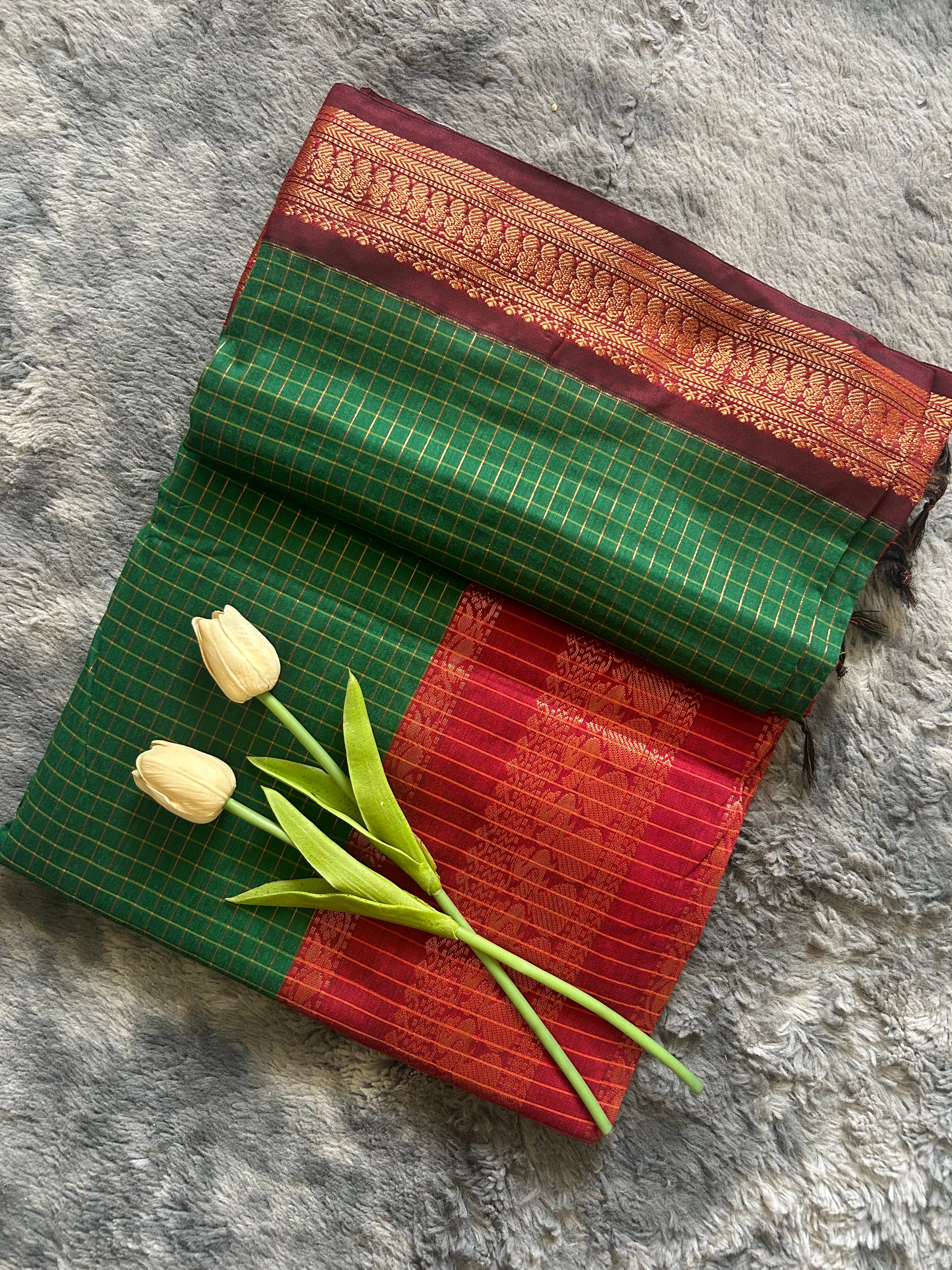 Kalyani Green Red