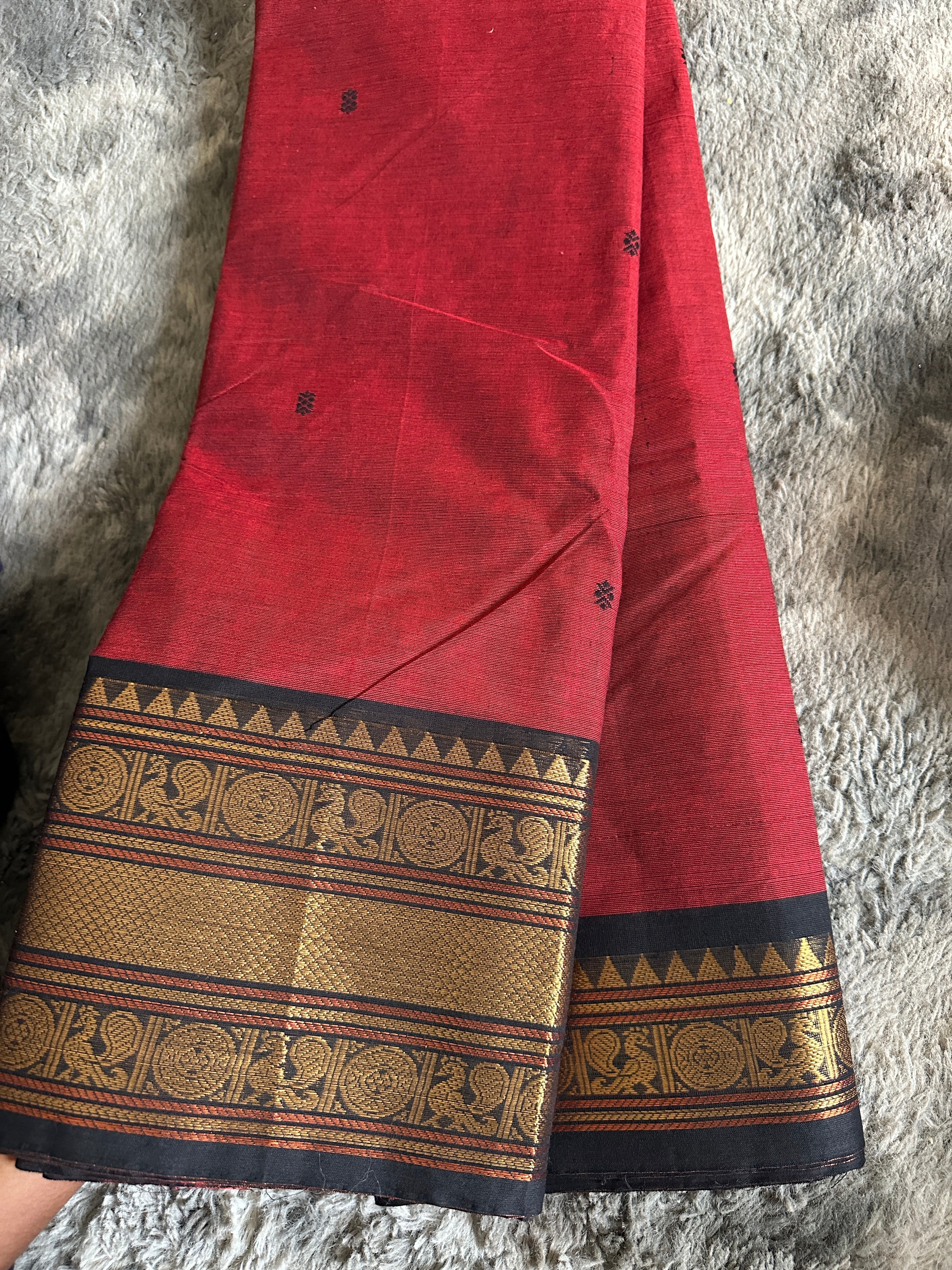 Kanchi cotton - Red Black Buta
