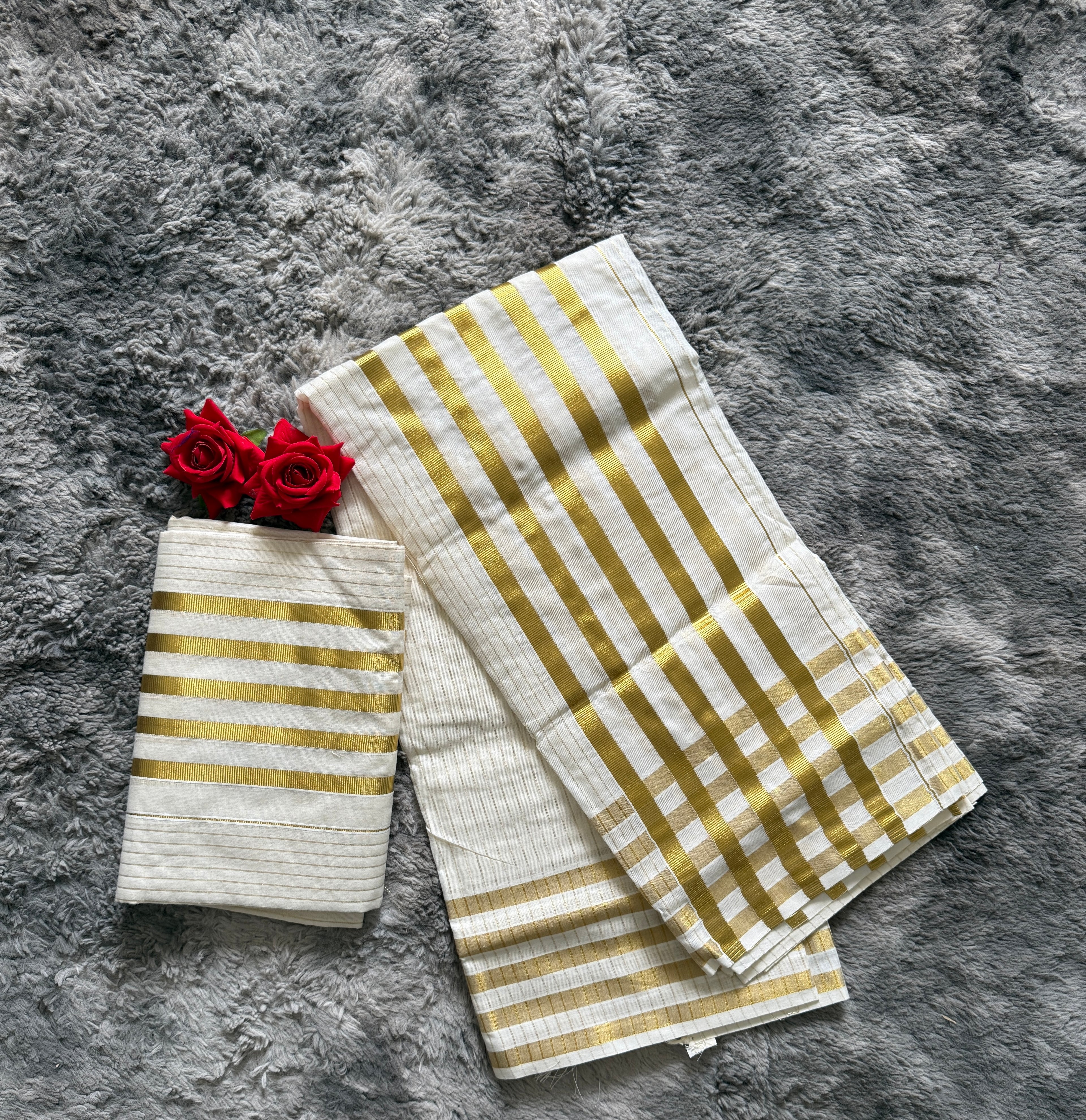 Set Mundu - Golden