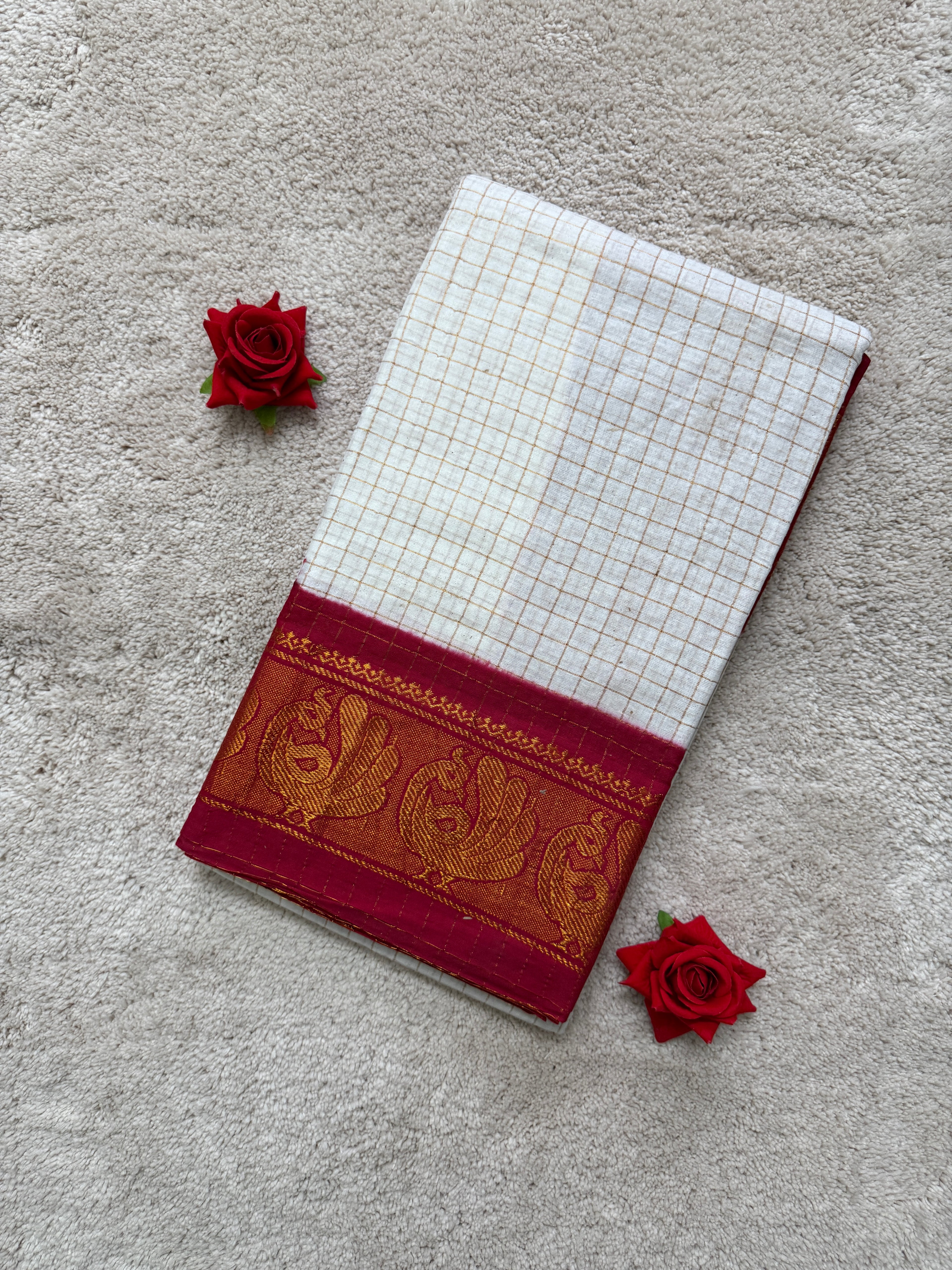 Sungudi White Red