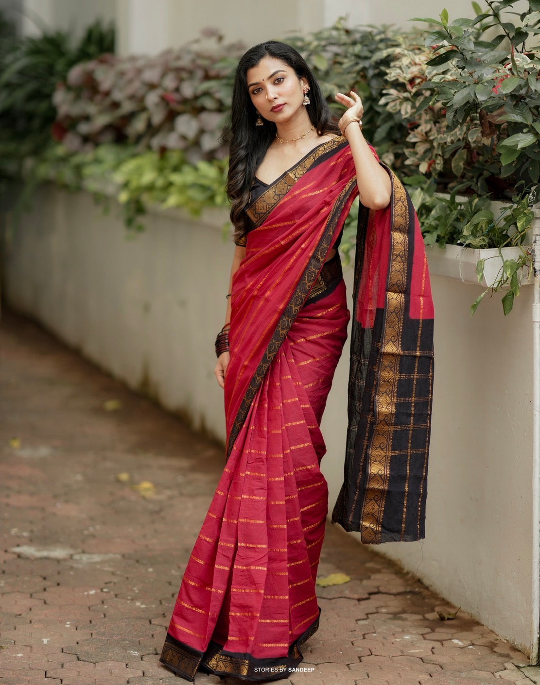 Sungudi Red Black Velthari