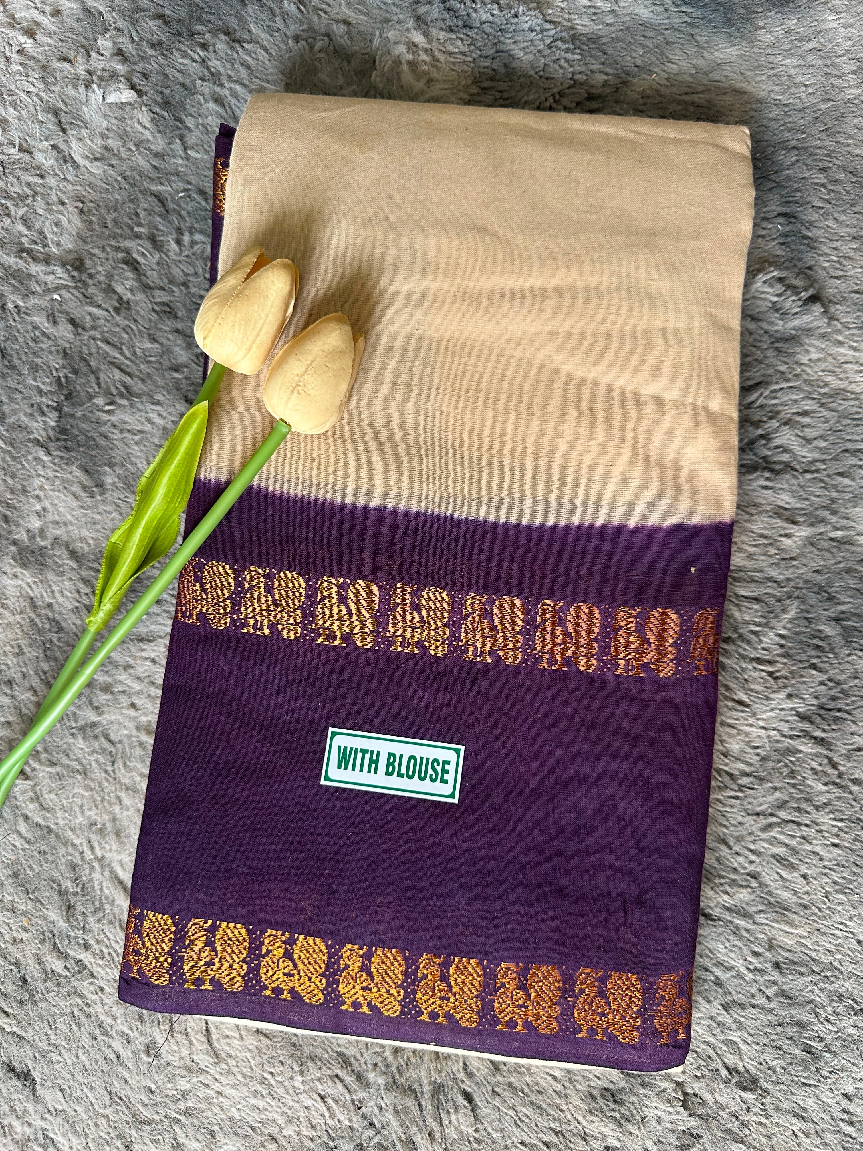 Offwhite Violet plain