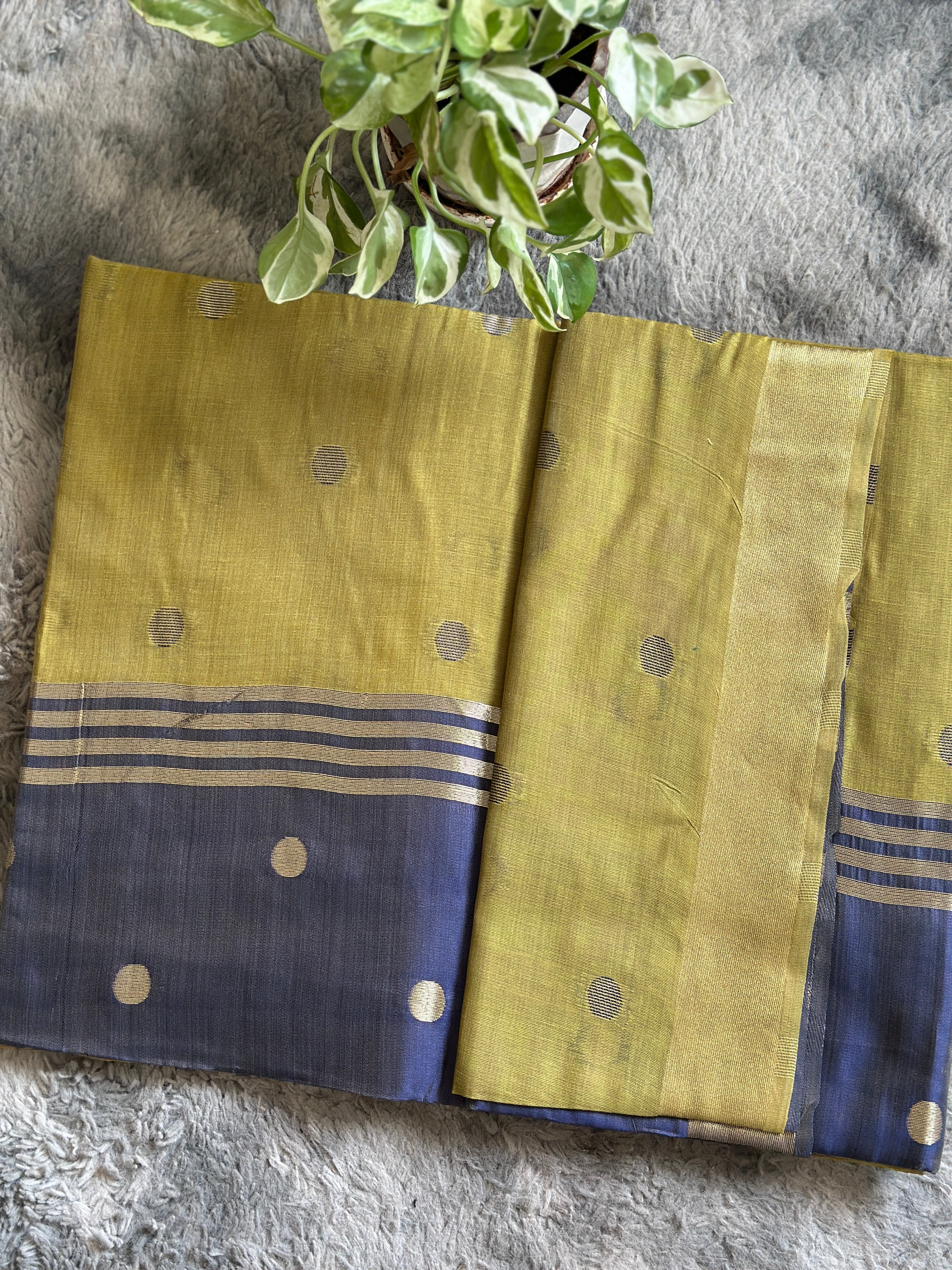 Maheswari Cotton Mehandi Green grey