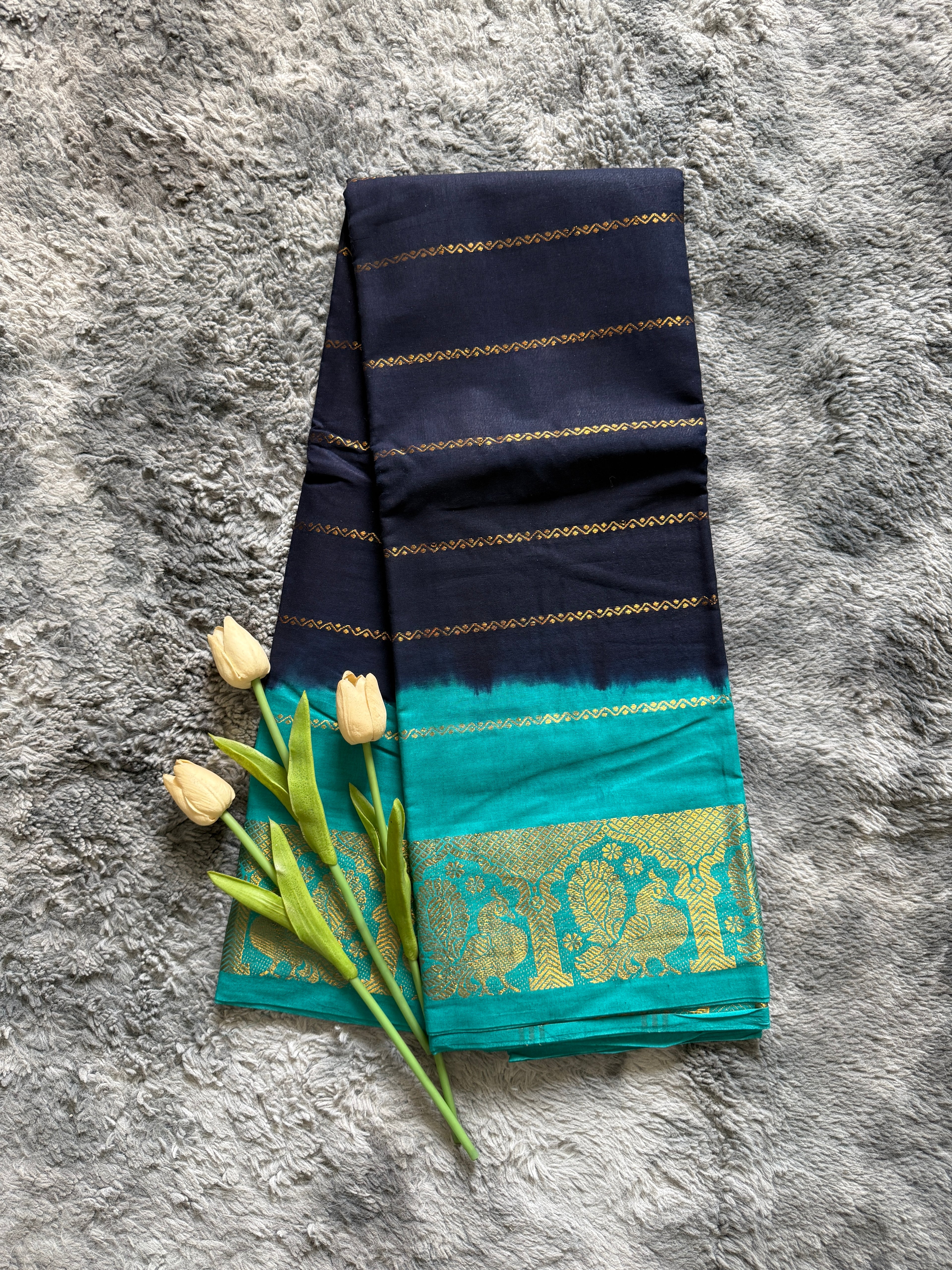 Velthari - Dark Blue with Aqua Blue