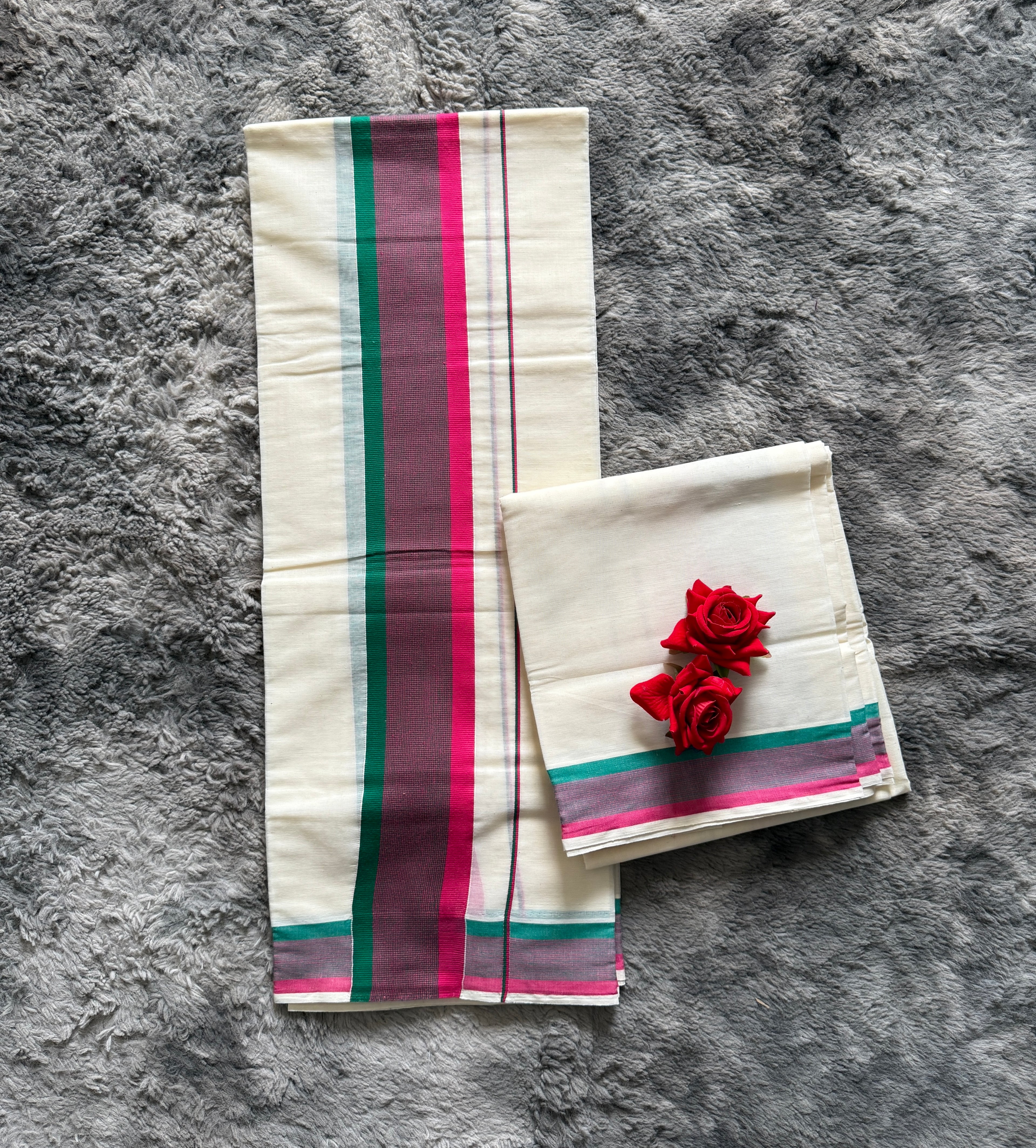 Set Mundu- Rani Pink Green
